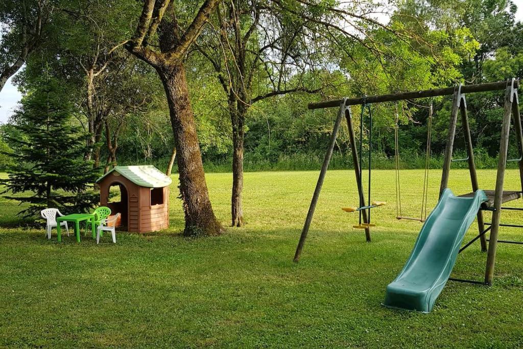 Maison De Vacances A L'Ombre Du Saule A Cote Du Zoo De Beauval Et Chateaux De La Loire Selles-sur-Cher Exteriér fotografie