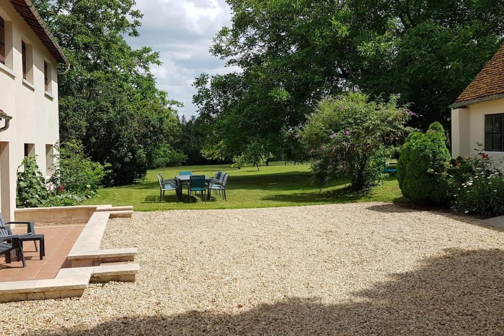 Maison De Vacances A L'Ombre Du Saule A Cote Du Zoo De Beauval Et Chateaux De La Loire Selles-sur-Cher Exteriér fotografie